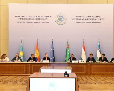 В-Ашхабаде-состоялась-министерская-встреча-«Центральная-Азия-–-Европейский-Союз»
