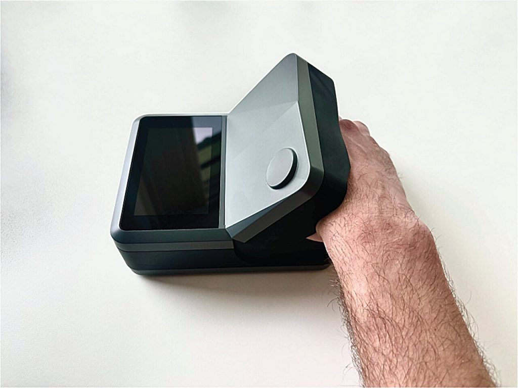 Ученые-создали-неинвазивный-глюкометр-с быстрой-калибровкой