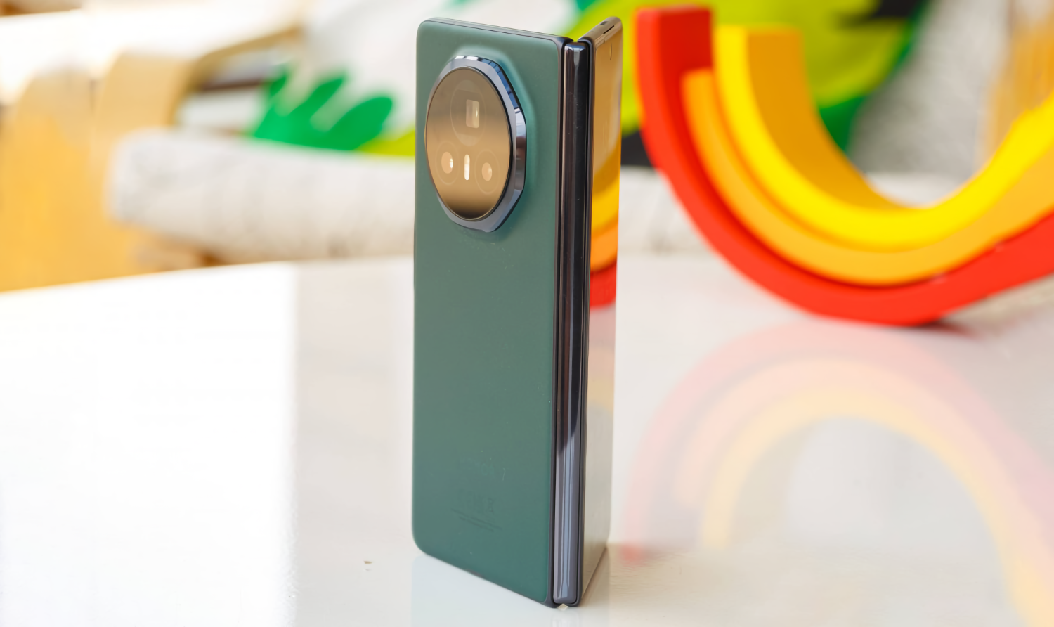 honor-отказалась-от-выпуска-складного-смартфона-magic-v4.-Но-все-не-так-плохо