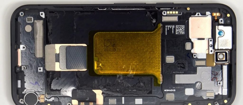 google-pixel-9a-разобрали-и показали-что-внутри