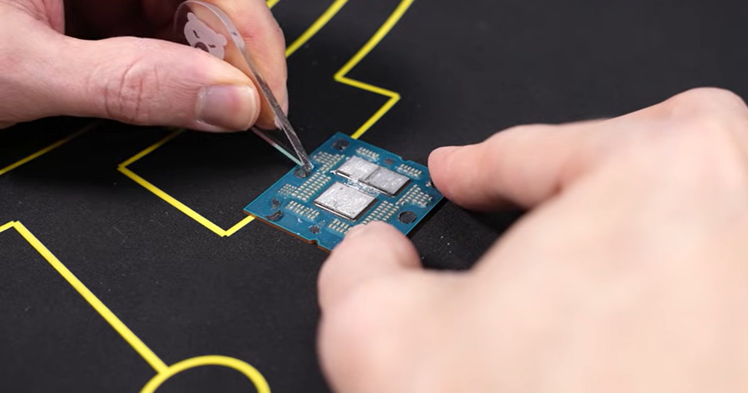 Температуру-процессора-ryzen-9-9950x3d-удалось-снизить-на-23-°c-с-помощью-скальпирования