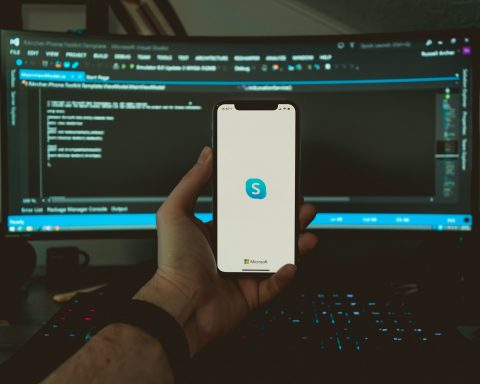 Пользователи-skype-начали-получать-уведомления-о-скором-закрытии-сервиса