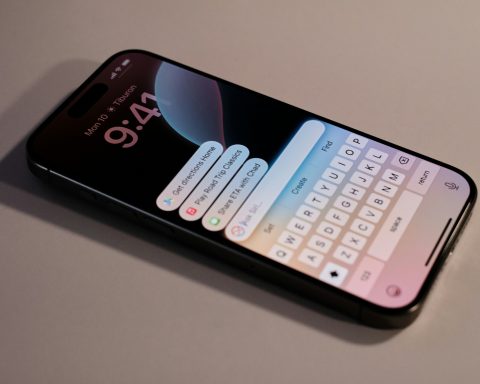 apple-ускорила-разработку-персонализированной-siri,-выпуск-намечен-на осень