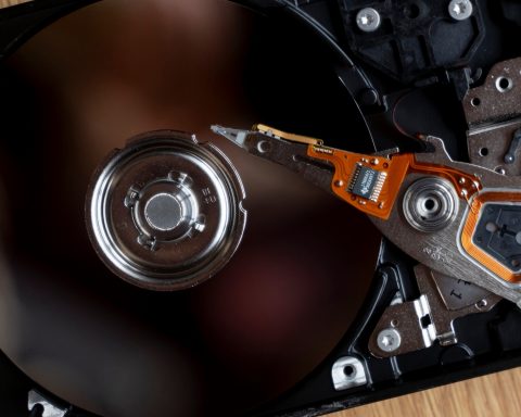 Неудивительно:-накопители-для-ПК-подорожают-из-за-новых-пошлин