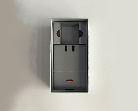 Смартфон-cmf-phone-2-pro-получит-в-комплекте-адаптер-питания,-но-только-в-Индии