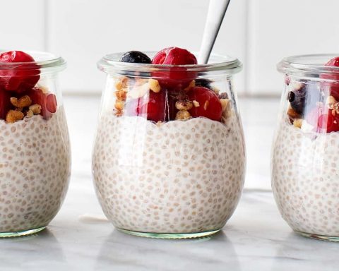 Диетолог-назвала-чиа-пудинг-самым-недооценённым-завтраком-с большим-количеством-клетчатки