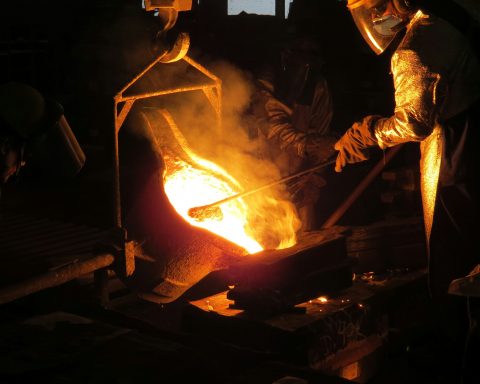 Почти-6%-российских-металлургических-предприятий-используют-ИИ-в-работе