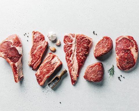 В-России-придумали-метод-переработки-мясных-отходов-в-спортивное-питание