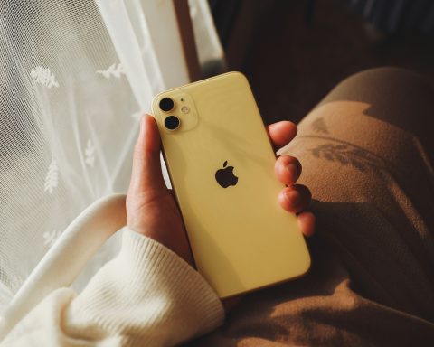 Эксперт-назвал-настройки-смартфона-для-защиты-от-хакеров