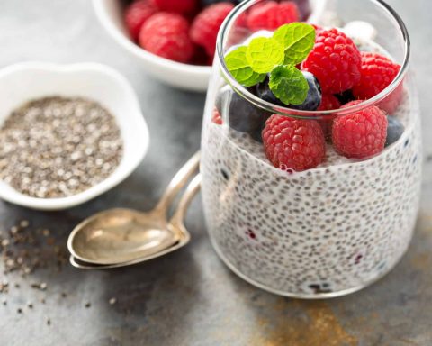 Диетологи-рассказали,-чем-опасно-для-здоровья-употребление-большого-количества-семян-чиа