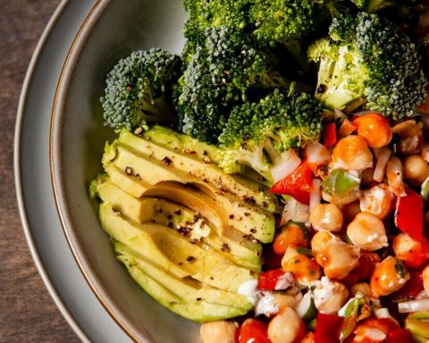 Учёные:-не-только-животный,-но-и-растительный-белок-влияет-на-рост-мышечной-массы