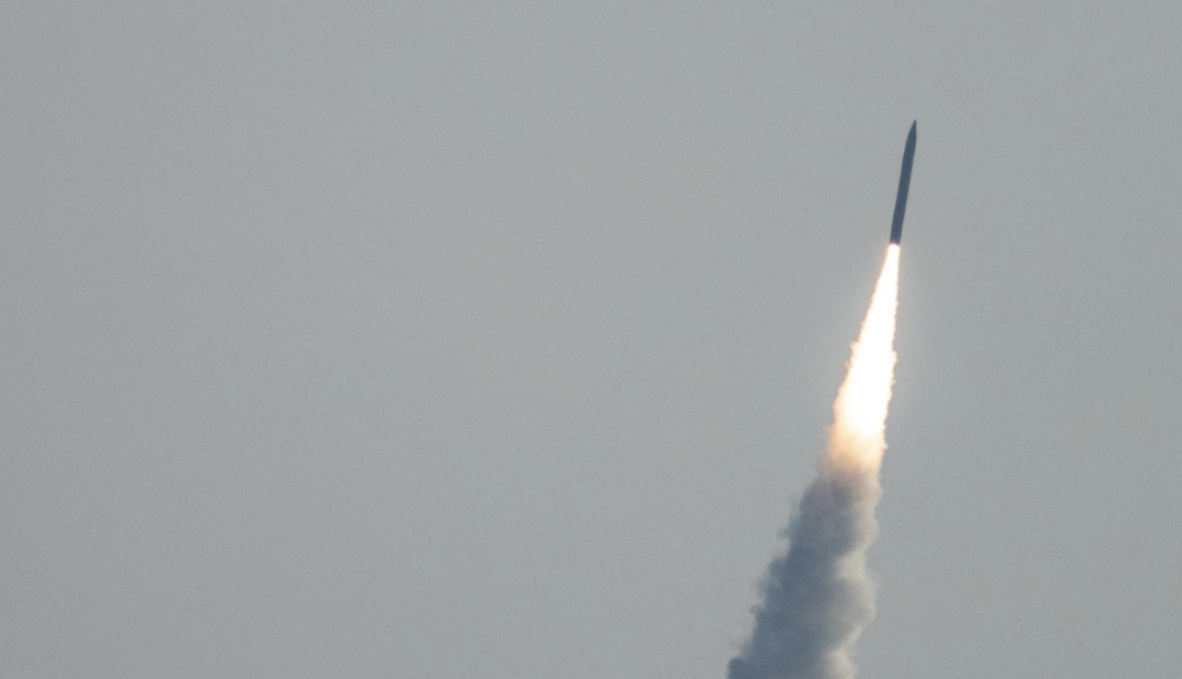 Видимо,-США-возобновили-регулярные-запуски-военных-ракет-с-мыса-Канаверал