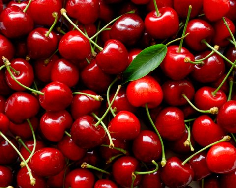Уменьшение-воспаления-и-другие-преимущества-для-здоровья-вишни