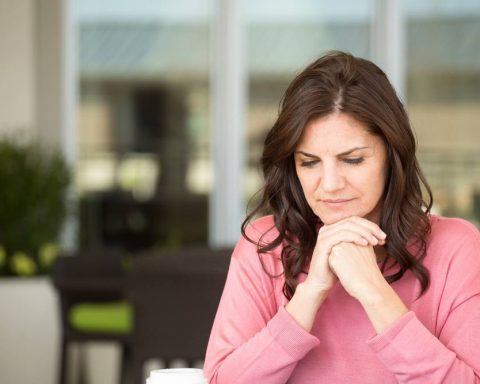 Постоянная-диарея-и-другие-признаки,-что-вам-нужно-к-врачу-гастроэнтерологу