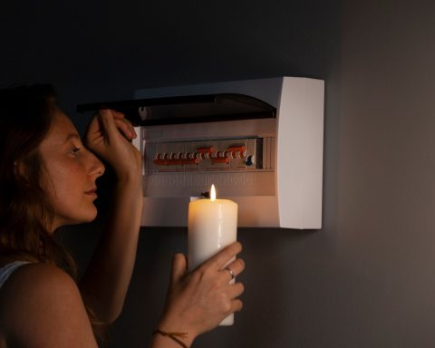 Экстремальные-изменения-температуры:-названа-причина-блэкаута-в-Европе