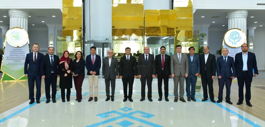 a 4 THE ASHGABAT TIMES