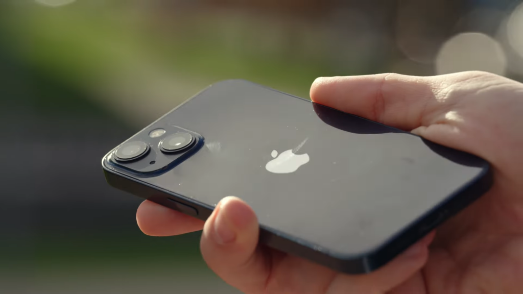 Что-нужно-проверять-при-покупке-б/у-iphone