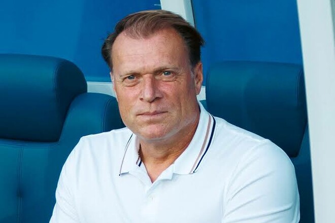 «Надо-на-игру-своей-команды-смотреть».-Эксперт-ответил-Патрику-Ван-Леувену