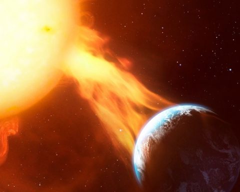 Астроном-рассказал,-может-ли-Солнце-“поджарить”-Землю-супервспышкой