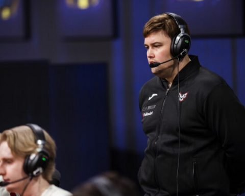 Источник:-g2-подпишут-нового-тренера-и-снайпера