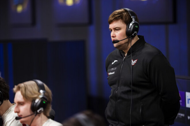 Источник:-g2-подпишут-нового-тренера-и-снайпера