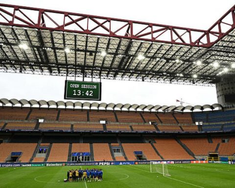 Шанс-для-Интера?-Барселона-не-побеждает-в-полуфиналах-ЛЧ-на-выезде-14-лет