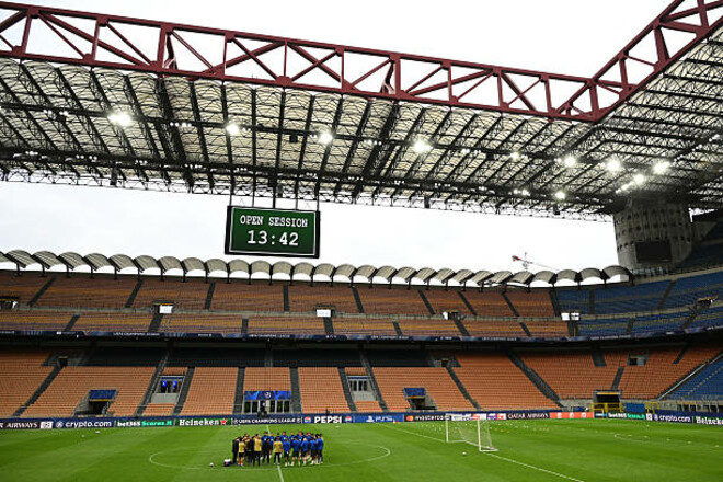 Шанс-для-Интера?-Барселона-не-побеждает-в-полуфиналах-ЛЧ-на-выезде-14-лет