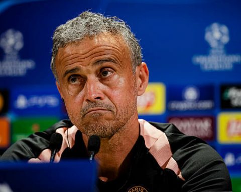 Таки-сыграет?-Энрике-высказался-о-травме-Дембеле-перед-матчем-с-Арсеналом