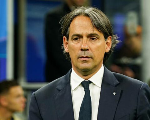 ВИДЕО.-Реакция-Индзаги-после-победы-в-матче,-где-было-забито-семь-голов