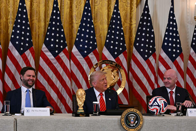 Вице-президент-США:-«Хотим,-чтобы-после-ЧМ-2026-все-гости-поехали-домой»