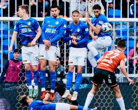 «Локомотив»-лишил-«Факел»-шансов-на-сохранение-прописки-в-РПЛ