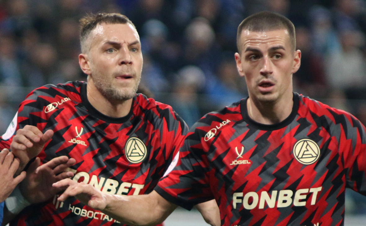 Пас-Дзюбы-помог-«Акрону»-победить-«Ахмат»