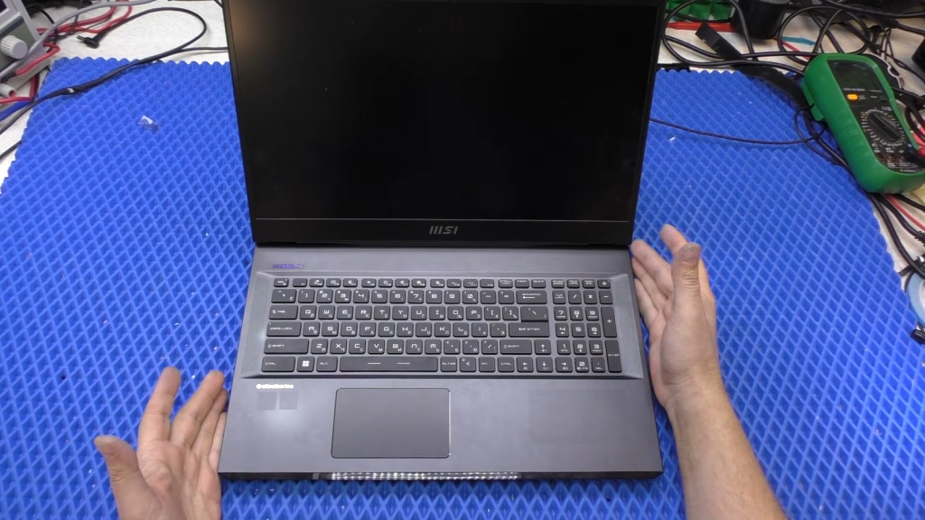 Работник-СЦ-предупредил-о-массовом-браке-дорогих-ноутбуков-msi-ge