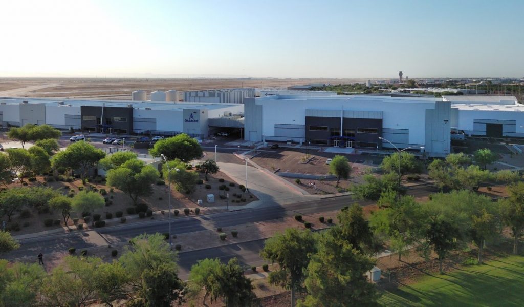 virgin-galactic-заявила-о-серийном-производстве-суборбитальных-космопланов