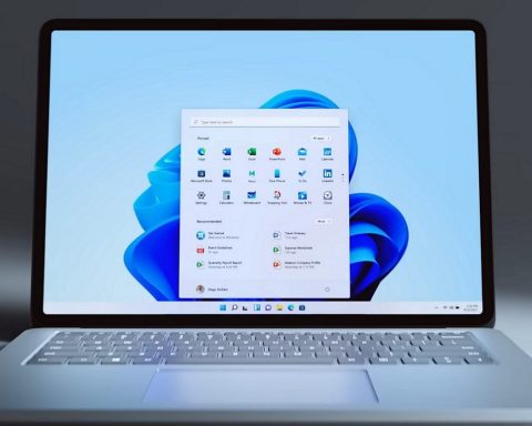 microsoft-намерена-обязать-разработчиков-сторонних-приложений-внедрять-в-продукты-ИИ