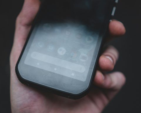 Каждый-четвёртый-россиянин-не-может-вспомнить-всех-приложений-на-смартфоне