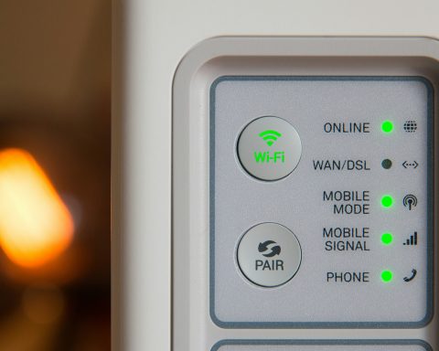 Эксперт-назвал-признаки-стороннего-подключения-к-домашнему-wi-fi