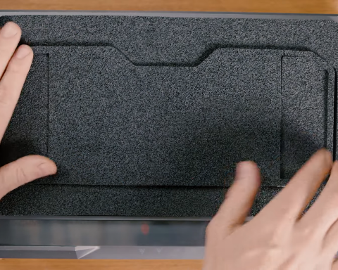 Бесполезность-охлаждающих-подставок-под-ноутбуки-доказали-на-практике