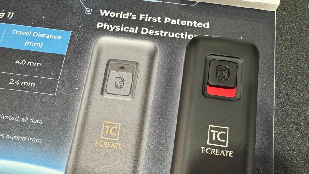 team-group-представила-внешний-ssd-с-кнопкой-самоуничтожения