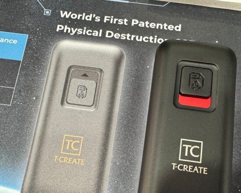 team-group-представила-внешний-ssd-с-кнопкой-самоуничтожения