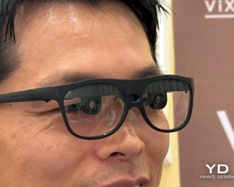 В-Японии-представили-«умные»-очки-с-автонастройкой-фокуса