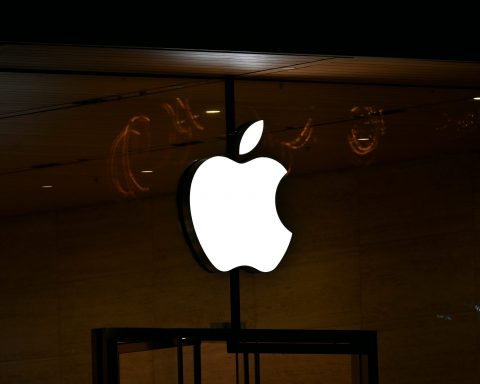 apple-попыталась-оспорить-требования-Техаса-о-проверке-возраста-в-app-store