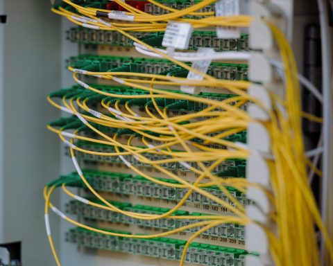 В-России-разработали-систему-хранения-данных-без-жестких-дисков