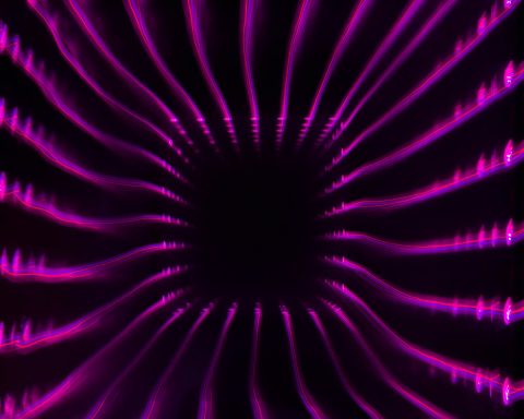 В-России-разработали-светящееся-вещество-для-обеззараживания-поверхностей