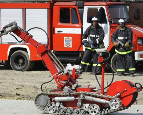 Зачем-рисковать-людьми,-когда-есть-роботы?