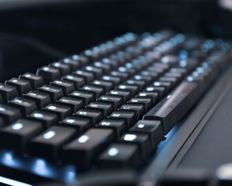 Каждый-четвёртый-россиянин-оценил-свои-навыки-в-технологиях-на-4-из-5-баллов