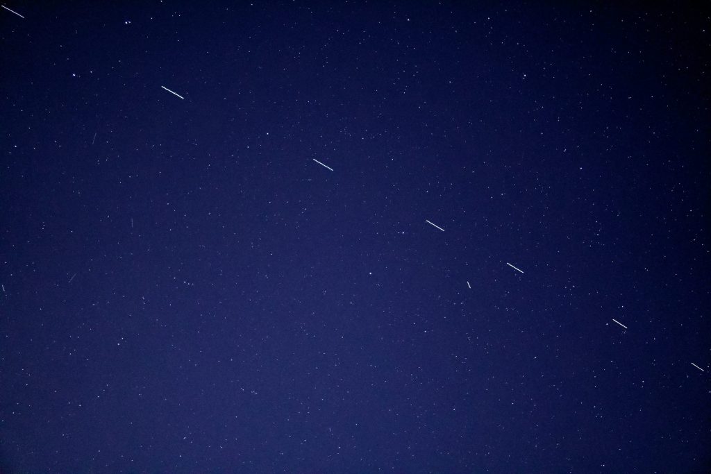 Исследование:-из-за-вспышек-на-Солнце-значительно-сокращается-срок-службы-starlink