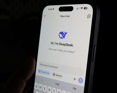 Китайская-deepseek-обновила-ИИ-модель-r1