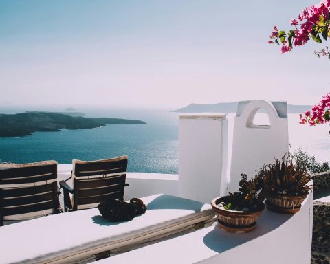 Эксперт-рассказал-о-самых-частых-схемах-обмана-в-интернете-в-сезон-отпусков