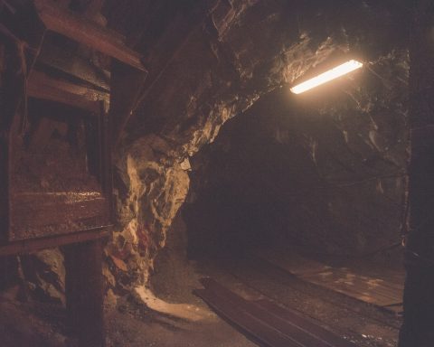 В России-создали-автономные-сейсмические-станции-для-исследования-шахт